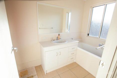 Property photo of 2 Windermere Street Raceview QLD 4305