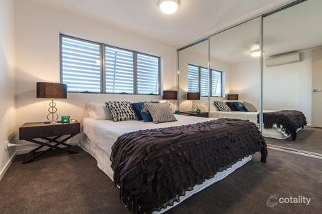 Property photo of 2/71 Kates Street Morningside QLD 4170