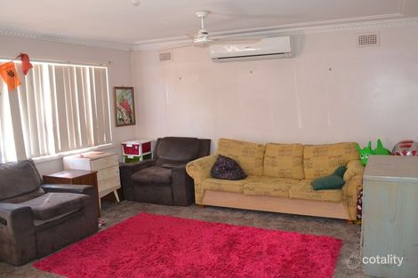 Property photo of 32 Rosslyn Street Inverell NSW 2360