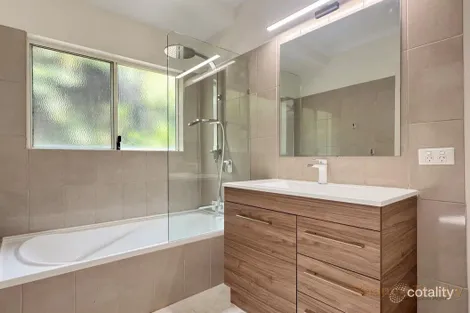 Property photo of 27 Fairley Street Redlynch QLD 4870