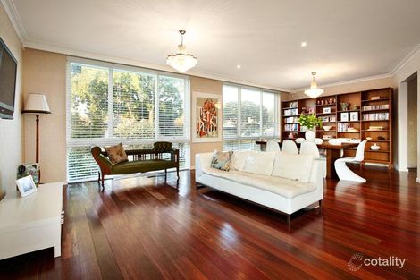 Property photo of 1/13 Crotonhurst Avenue Caulfield North VIC 3161