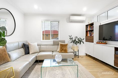 Property photo of 6 Fay Court Kearneys Spring QLD 4350
