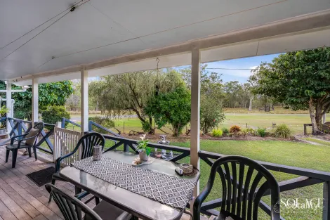 Property photo of 20 Kent Street Bororen QLD 4678