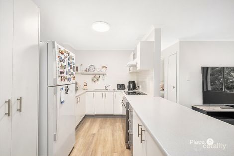 Property photo of 2/7A Shields Street Redcliffe QLD 4020