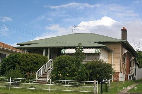 8 Groongal St, Mayfield West, NSW 2304