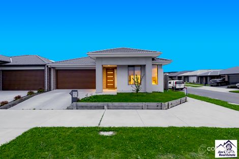 Property photo of 19 Ritchie Drive Clyde North VIC 3978