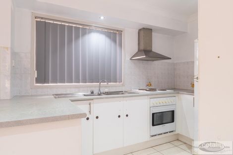 Property photo of 2/37 Carbasse Crescent St Helens Park NSW 2560