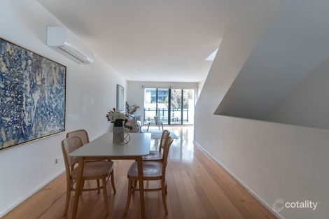 Property photo of 5 Smyth Mews North Melbourne VIC 3051