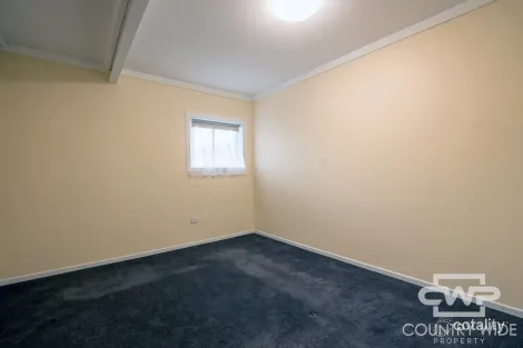 Property photo of 96 Oliver Street Glen Innes NSW 2370