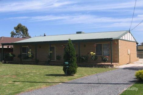 73 Lyall St, Cowra, NSW 2794