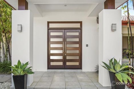 Property photo of 3 Wepham Court Arundel QLD 4214