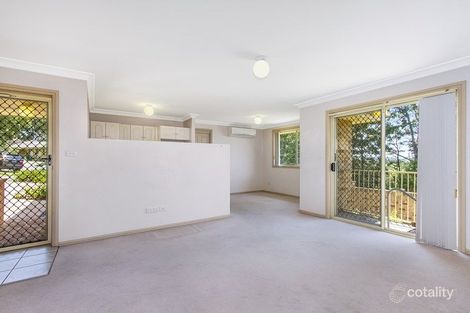 Property photo of 1/2 Hillview Crescent Tuggerah NSW 2259