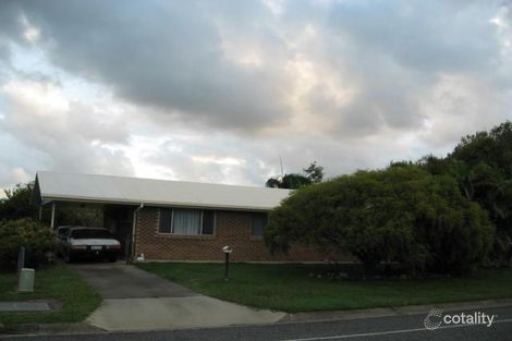 33 Geoffrey Thomas Dr, Bucasia, QLD 4750