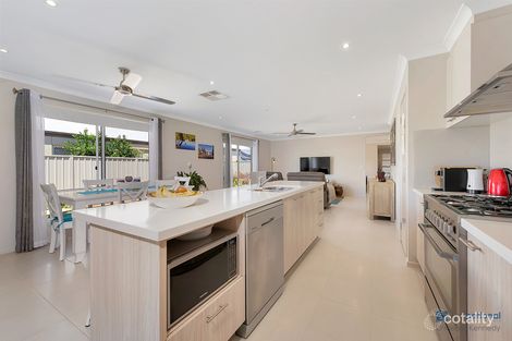 Property photo of 61 Lakeviews Circuit Yarrawonga VIC 3730
