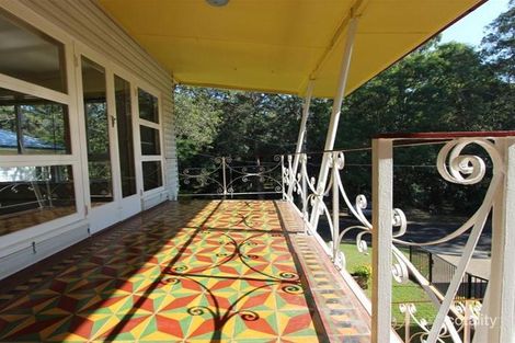 Property photo of 31 Bardon Esplanade Bardon QLD 4065