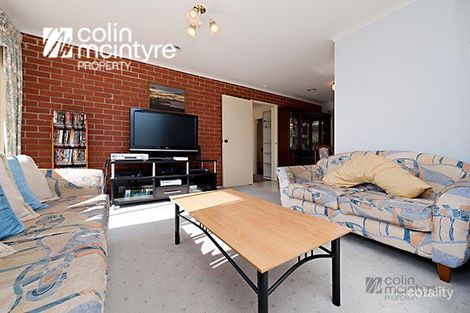 Property photo of 16 McKivat Close Gordon ACT 2906