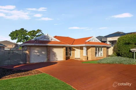 8 Treuer Pde, Yagoona, NSW 2199