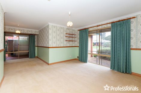 Property photo of 55 Lyrebird Loop Seville Grove WA 6112