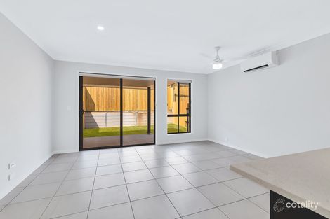 Property photo of 1/9 Chisolm Way Pimpama QLD 4209
