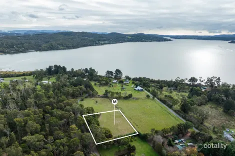 131 Paper Beach Rd, Swan Point, TAS 7275