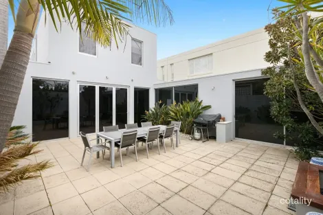Property photo of 7 Tennyson Street Sandringham VIC 3191