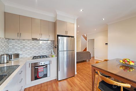 Property photo of 1/8 Lambassa Grove Reservoir VIC 3073