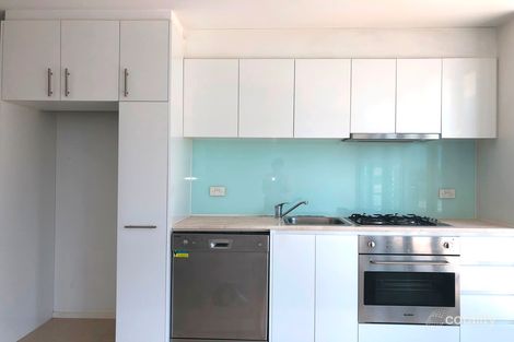 Property photo of 2203/8 Downie Street Melbourne VIC 3000