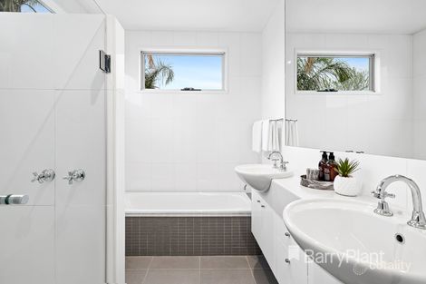 Property photo of 4 Parsons Street Mordialloc VIC 3195