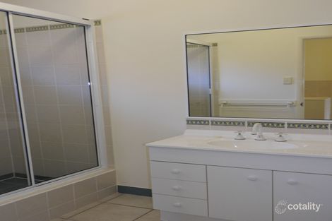 Property photo of 2 Armidale Court Douglas QLD 4814