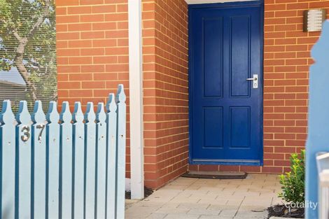 Property photo of 37 Windchime Terrace Atwell WA 6164