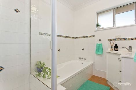 Property photo of 14 Talegalla Street Wynnum West QLD 4178