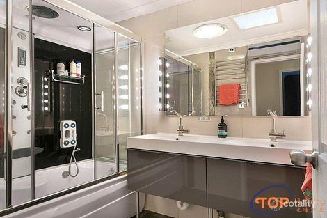 Property photo of 40 Damepattie Drive Willetton WA 6155