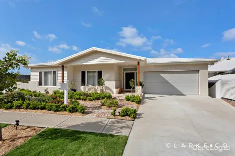 Property photo of 51 Woodbury Circuit Catherine Hill Bay NSW 2281