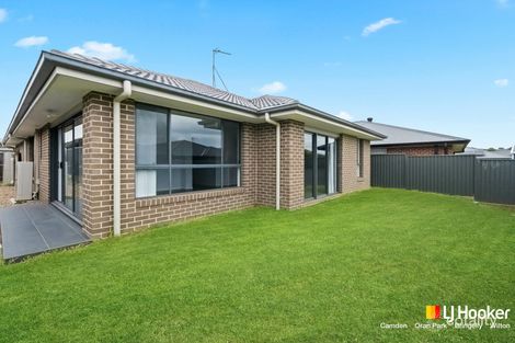 Property photo of 54 Austen Boulevard Spring Farm NSW 2570