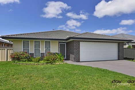 Property photo of 5 Edward Windeyer Way Raymond Terrace NSW 2324