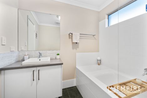 Property photo of 13B Joindre Way Success WA 6164