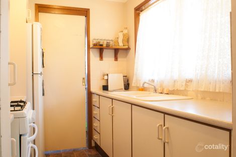 Property photo of 15 Osburn Place St Helens Park NSW 2560