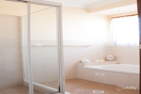 Property photo of 15 Osburn Place St Helens Park NSW 2560