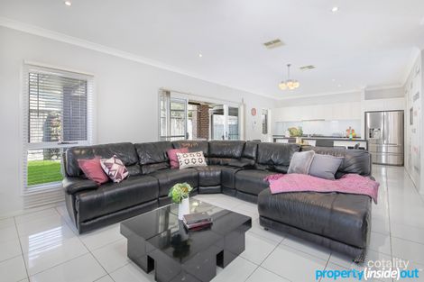 Property photo of 19 Faxon Close Colebee NSW 2761