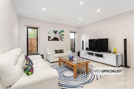 Property photo of 21 Juneberry Drive Keysborough VIC 3173