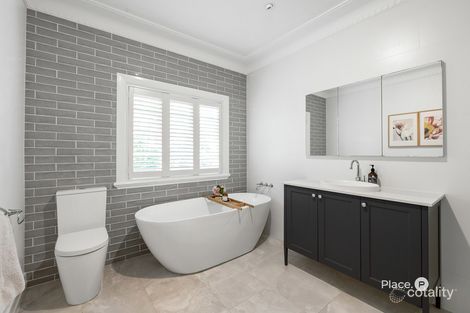 Property photo of 24 Solar Street Coorparoo QLD 4151