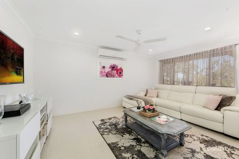 Property photo of 75 Explorers Way Worongary QLD 4213