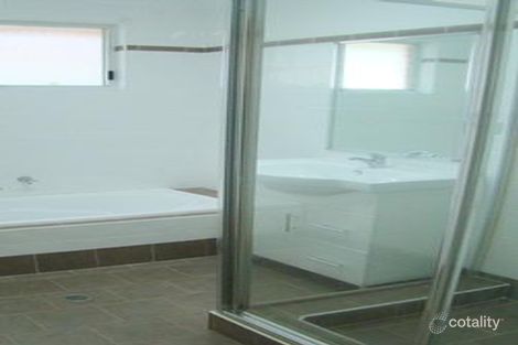 Property photo of 10 Loire Place Kearns NSW 2558