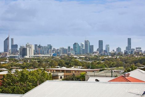 Property photo of 5/43 Raby Road Coorparoo QLD 4151