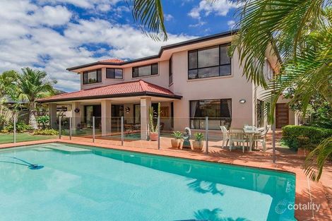 Property photo of 18 Rebholz Drive Benowa QLD 4217