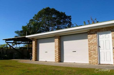 Property photo of 2 Admiralty Court Yamba NSW 2464