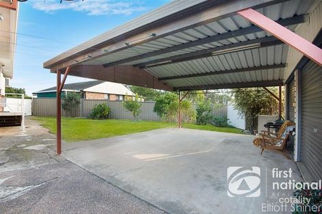 Property photo of 24 Nauru Crescent Lethbridge Park NSW 2770