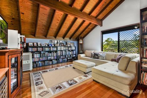 Property photo of 27 Sharon Crescent Mountain Creek QLD 4557