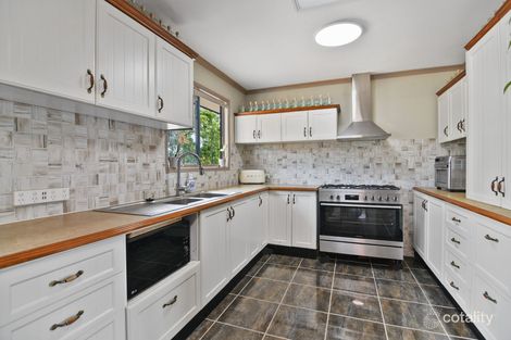 Property photo of 28 Hovea Road Carters Ridge QLD 4563