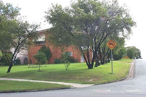 21 Government Rd, Labrador, QLD 4215